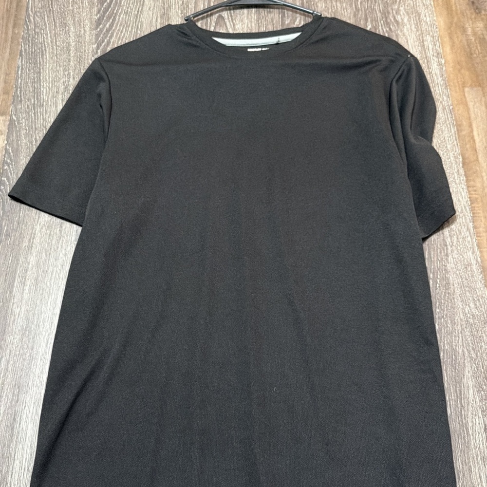 Classic Black Men's T-Shirt